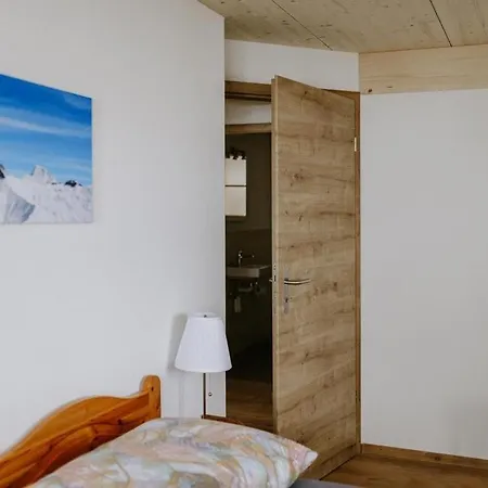 Christeli Apartment *